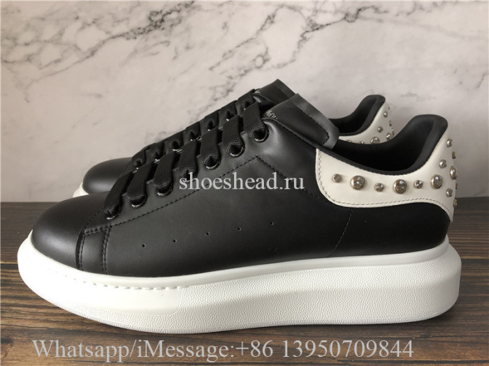 Super Quality Alexander McQueen Oversized Sneaker Black With Rhinestone Back