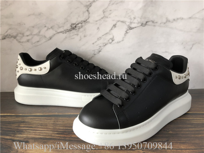 Super Quality Alexander McQueen Oversized Sneaker Black With Rhinestone Back