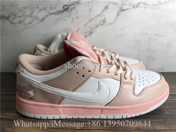 Nike Wmns SB Dunk Low TRD QS Pink Pigeon