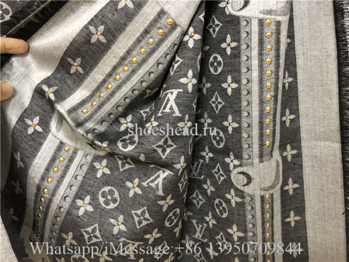 Louis Vuitton Grey Scarf