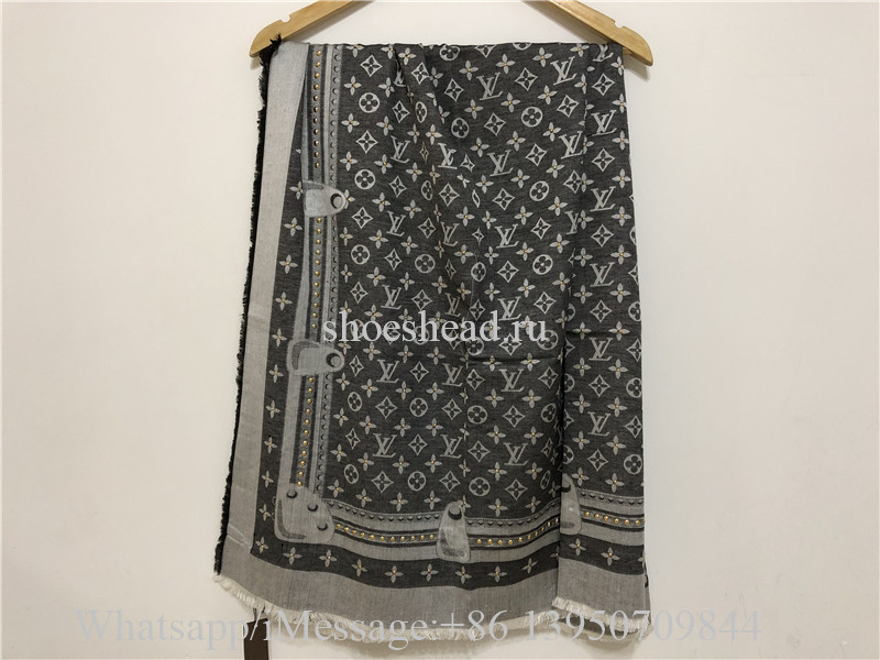 Louis Vuitton Grey Scarf