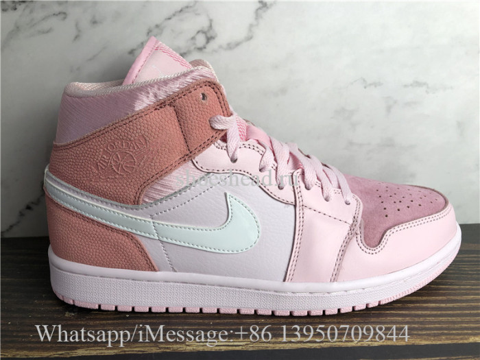 Air Jordan 1 Mid WMNS Digital Pink
