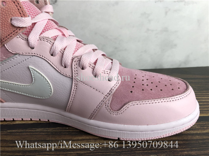 Air Jordan 1 Mid WMNS Digital Pink