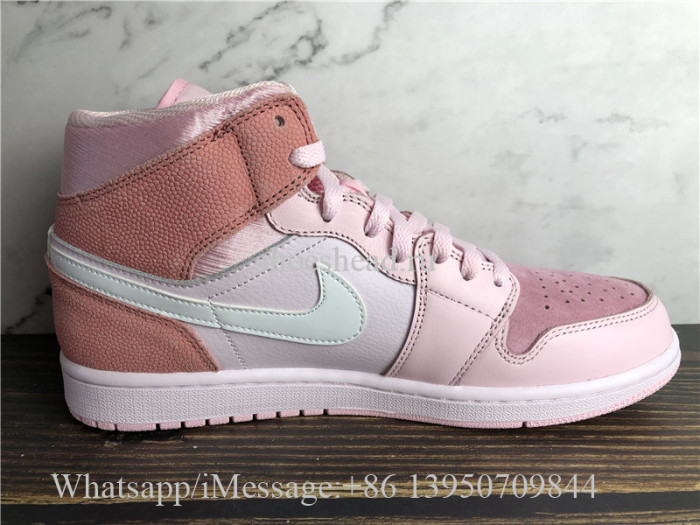 Air Jordan 1 Mid WMNS Digital Pink