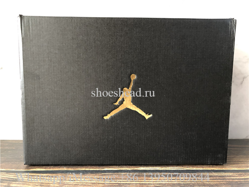 Air Jordan 1 Retro Low Smoke Grey