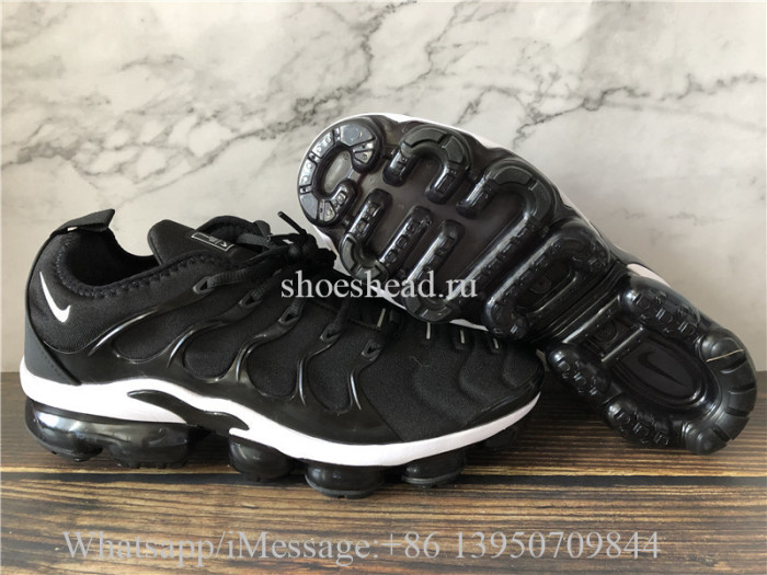 Nike Air VaporMax Plus Black White