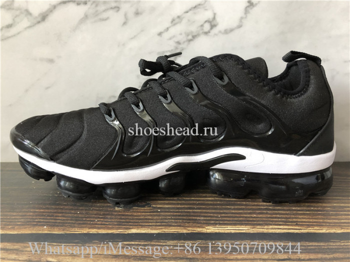 Nike Air VaporMax Plus Black White