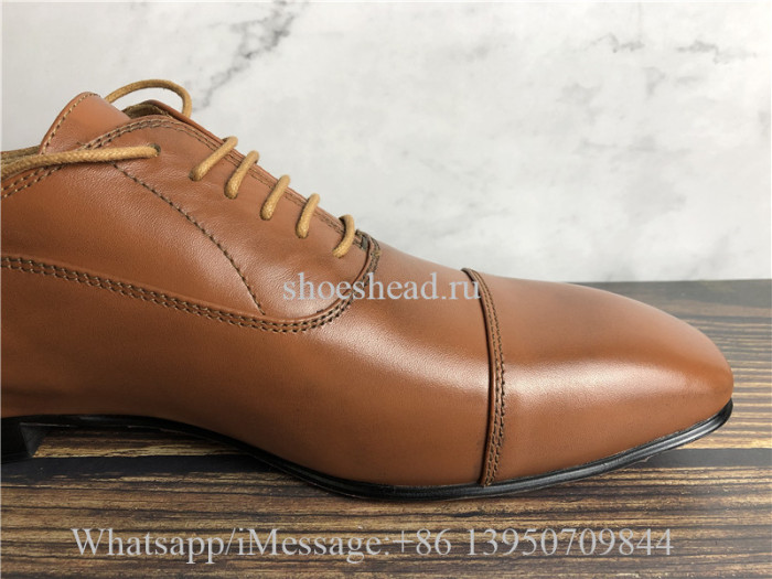 Christian Louboutin Dess Shoes Loafer Tan
