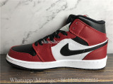 Air Jordan 1 Retro Mid Chicago Black Toe