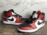 Air Jordan 1 Retro Mid Chicago Black Toe