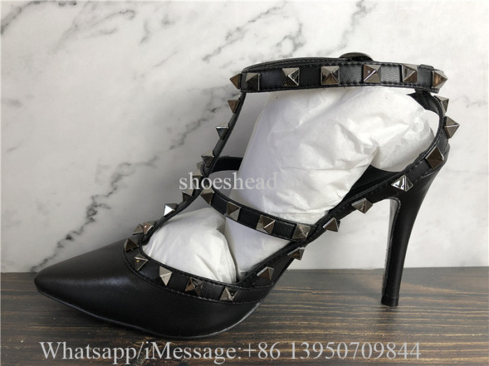 Valentino Garavani Black Heels Sandals
