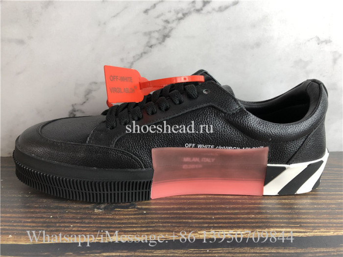 Off White Vulcanized Low Leather Trainers Black White