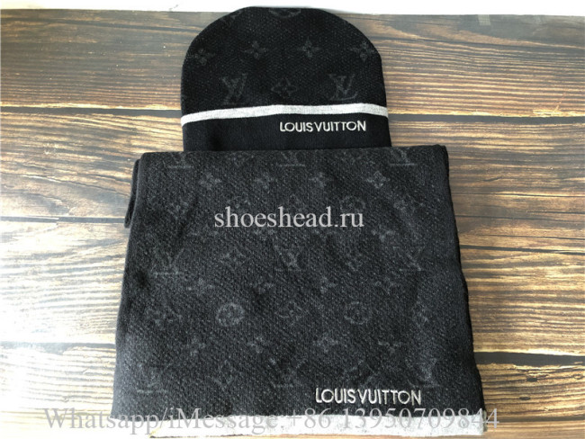 Louis Vuitton Scarf & Hat Black
