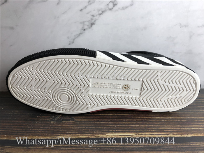 Off White Vulcanized Low Leather Trainers Black White