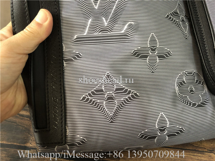 Original Louis Vuitton Drawstaring Backpack M44940