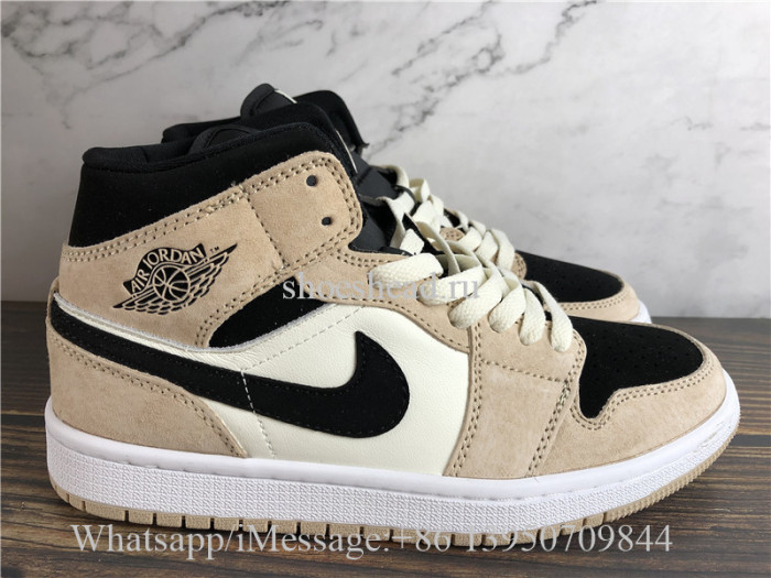 Air Jordan 1 Retro Mid Barely Orange