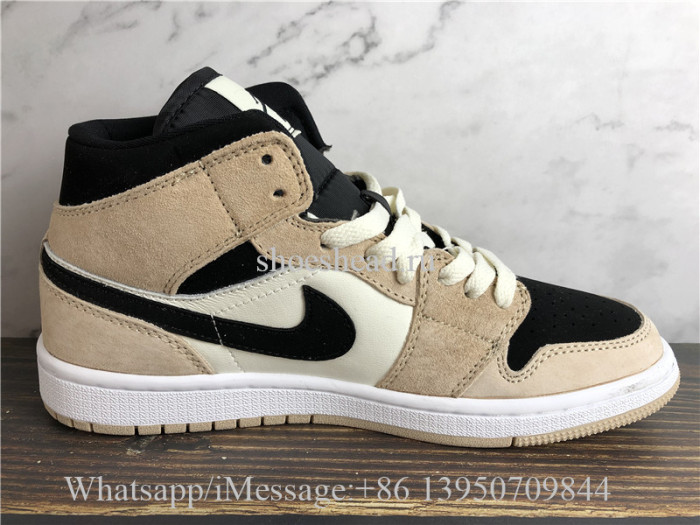 Air Jordan 1 Retro Mid Barely Orange