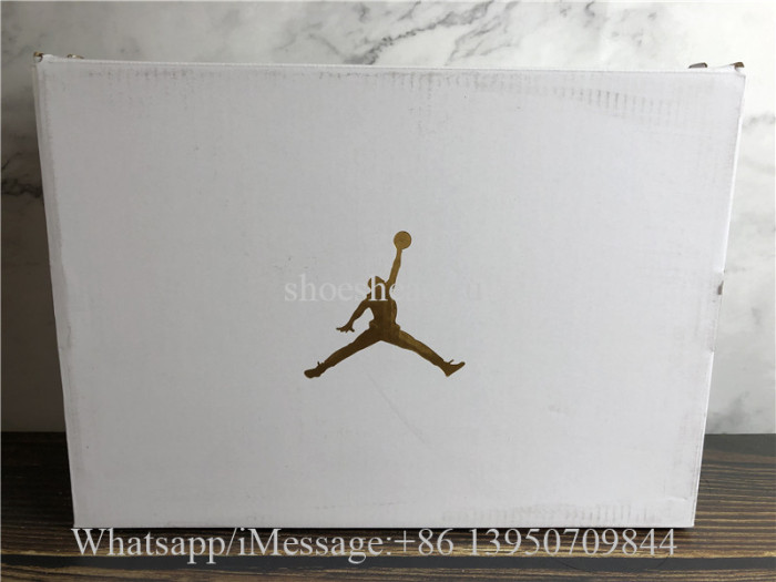 Air Jordan 1 Retro Mid Barely Orange