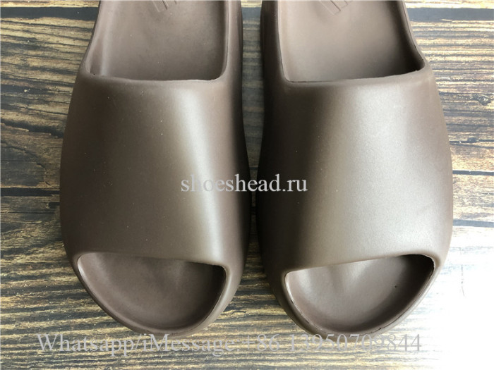 Yeezy Slide Soot G55495