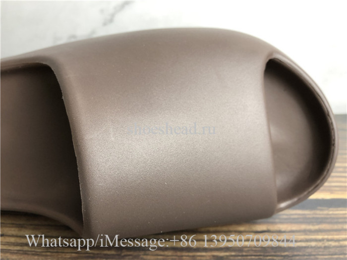 Yeezy Slide Soot G55495