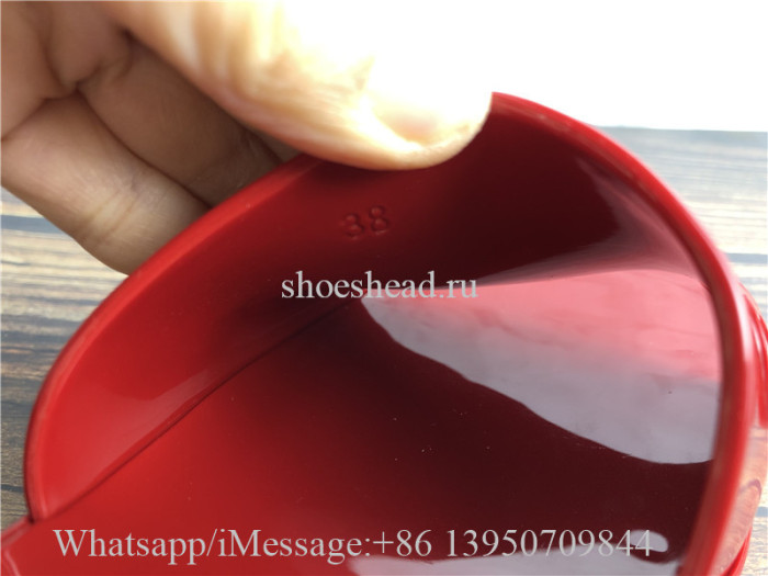 Gucci Slide Sandal With Gucci Logo Red Rubber