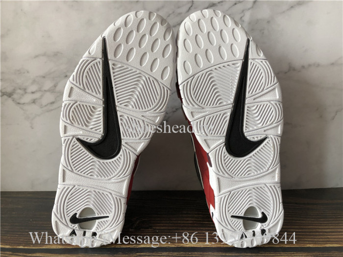 Nike Air More Uptempo Bulls