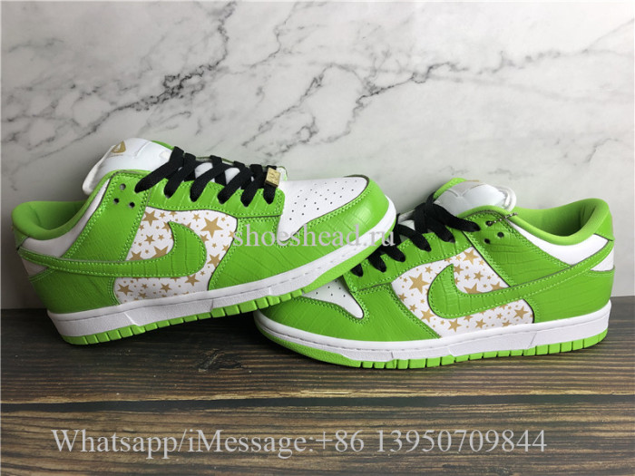 Nike SB Dunk Low Supreme Stars Mean Green