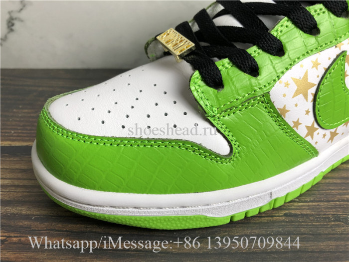 Nike SB Dunk Low Supreme Stars Mean Green
