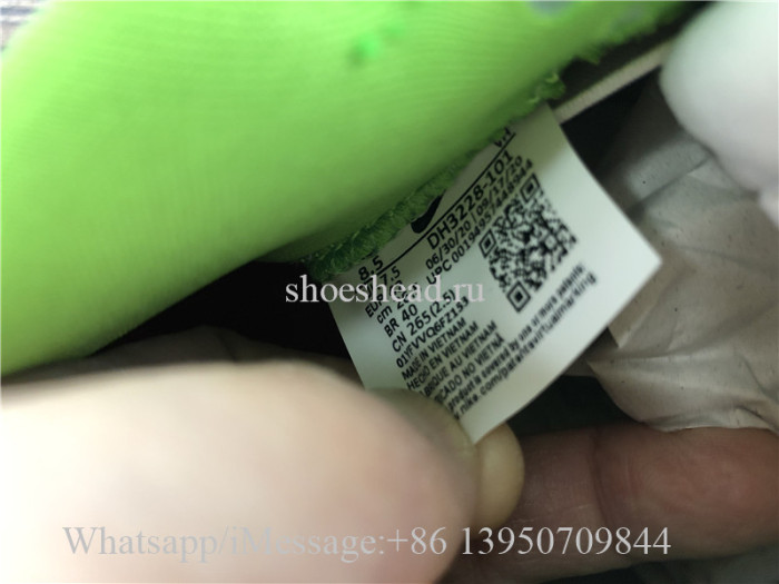 Nike SB Dunk Low Supreme Stars Mean Green