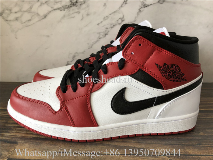 Air Jordan 1 Retro Mid Chicago