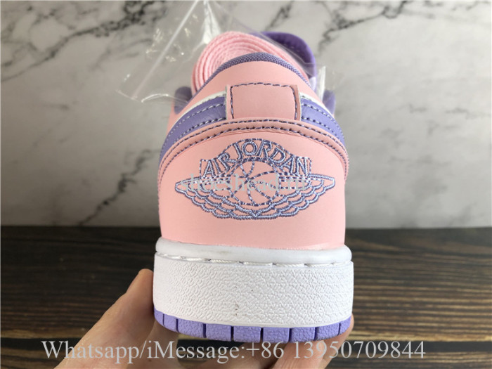 Air Jordan 1 Low SE Arctic Punch