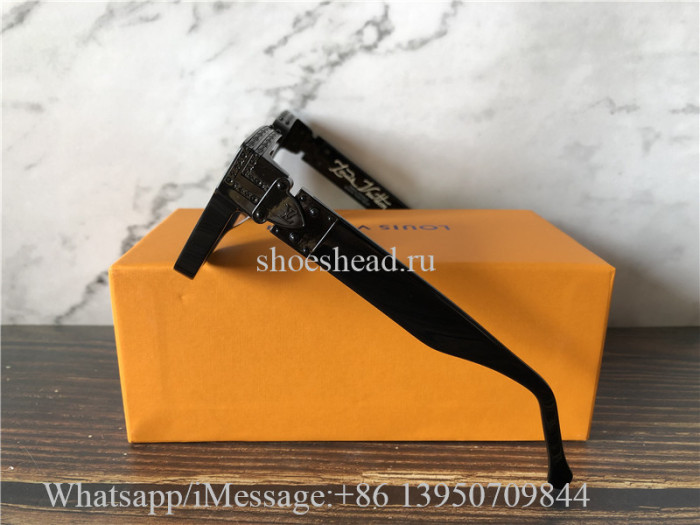 Louis Vuitton Sunglasses 11