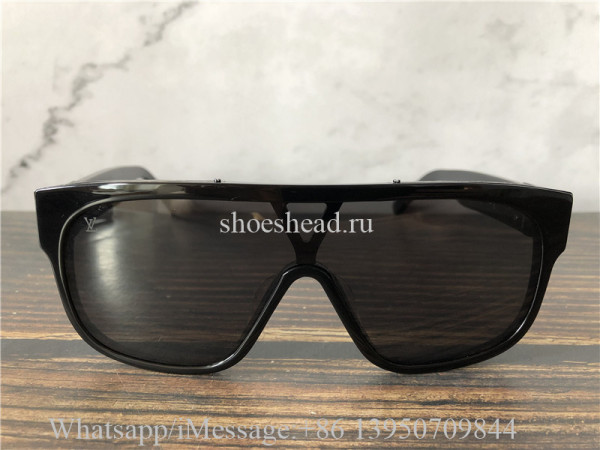 Louis Vuitton Sunglasses 10