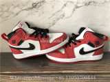 Kid Air Jordan 1 Retro High Chicago Child Sneaker