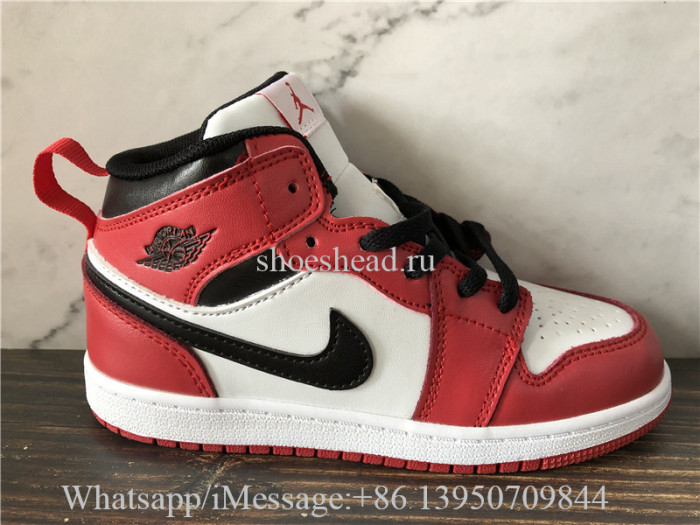 Kid Air Jordan 1 Retro High Chicago Child Sneaker
