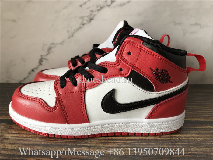 Kid Air Jordan 1 Retro High Chicago Child Sneaker
