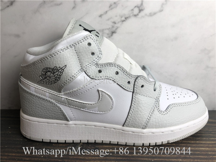 Air Jordan 1 Mid Camo Grey