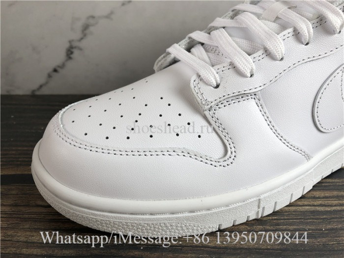 Nike Dunk Low Triple White