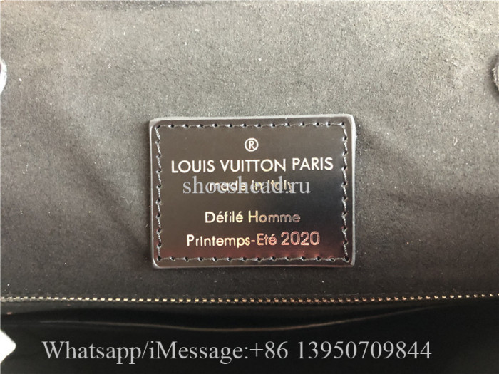 Original Louis Vuitton x Supreme Christopher Backpack Epi PM Black