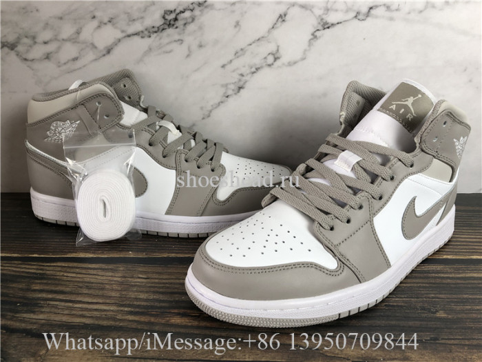 Air Jordan 1 Retro Mid Linen College Grey