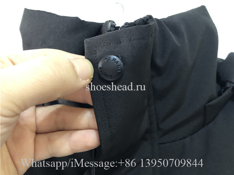 Canada Goose Down Black Jacket（Best Quality)