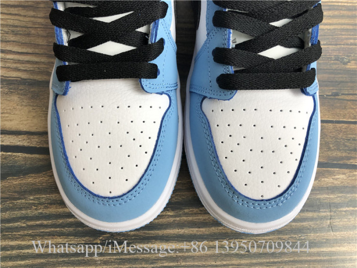 Air Jordan 1 Mid University Blue Kid