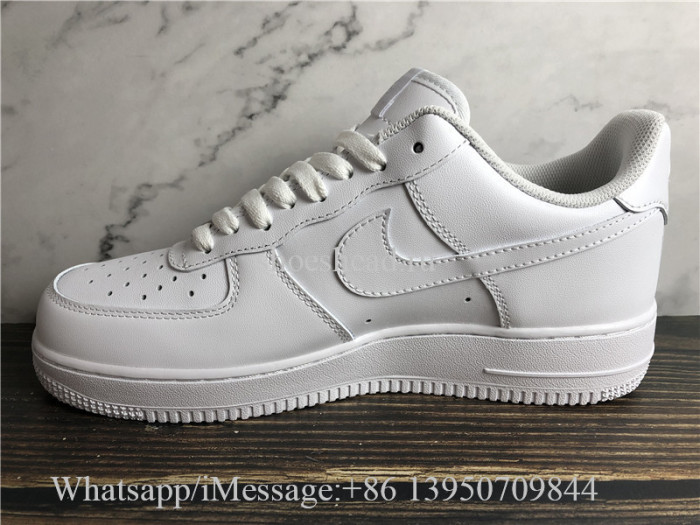 Nike Air Force 1 '07 White