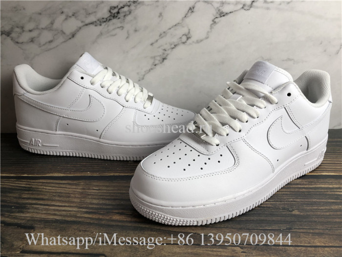 Nike Air Force 1 '07 White