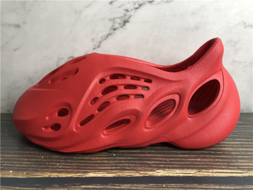 Adidas Yeezy Foam Runner Vermillion CW3355