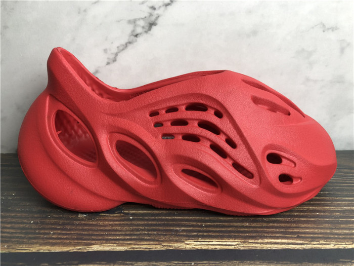 Adidas Yeezy Foam Runner Vermillion CW3355