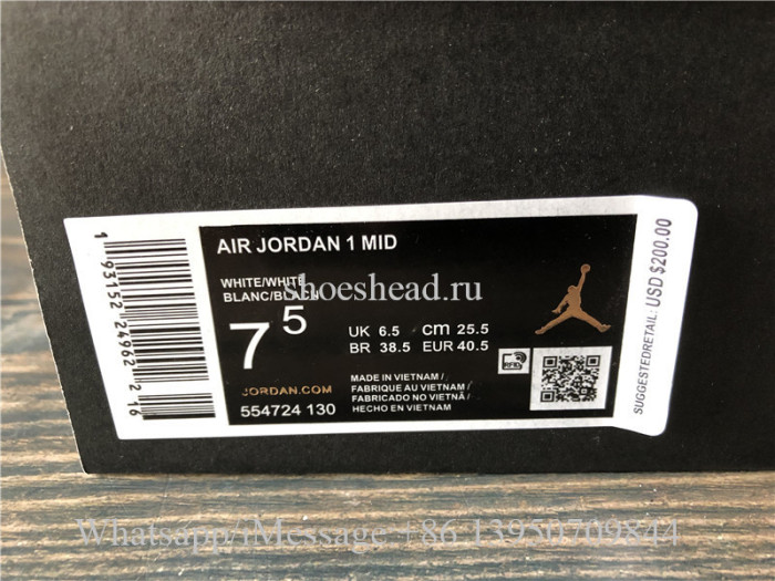 Air Jordan 1 Mid Triple White