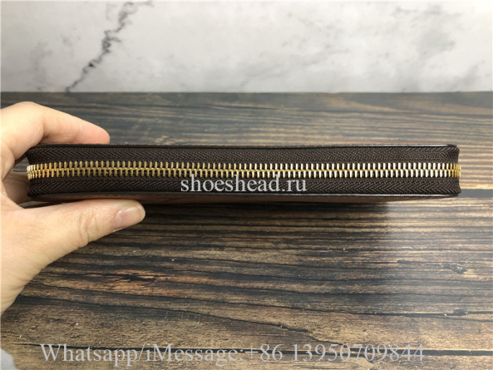 Original Louis Vuitton Giant Monogram Reverse Canvas Zippy Wallet M69353