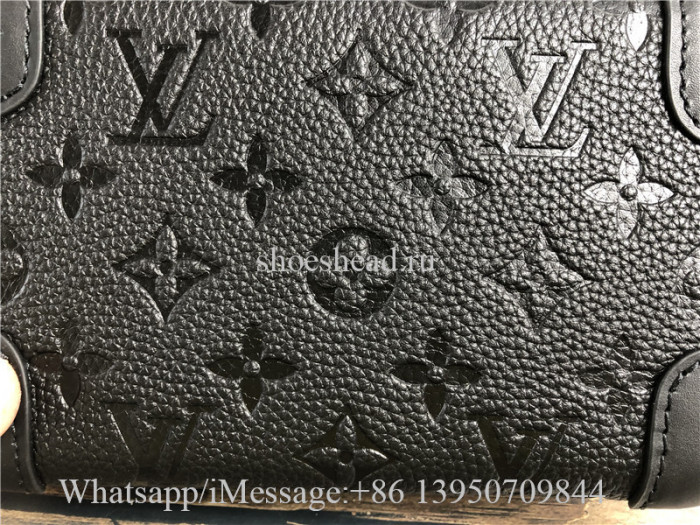 Original Louis Vuitton Horizon Clutch Taurillon Monogram Bag M20439