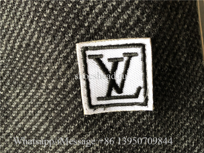 Louis Vuitton Wool Damier Scarf